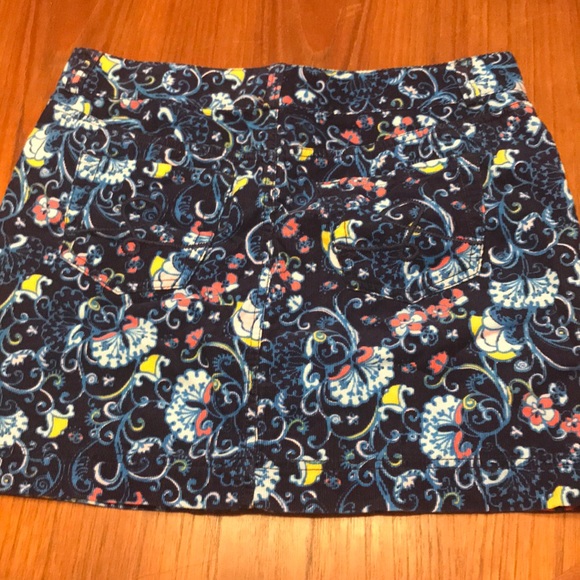 VGUC Lilly pulitzer corduroy skirt size 8 - Picture 2 of 2
